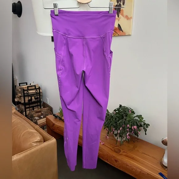 Lululemon Fast and Free High-Rise Tight 25” *Pockets - Picture 5 of 5